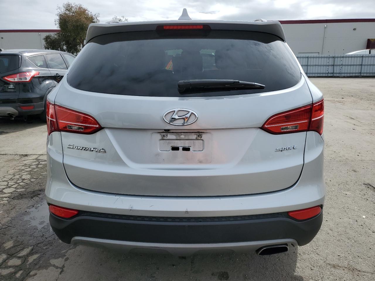 2016 Hyundai Santa Fe - Image 6