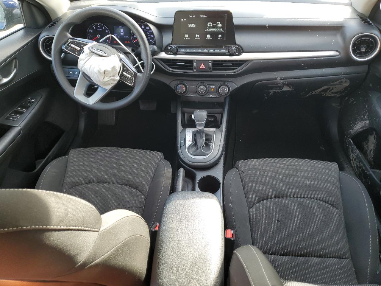 2020 Kia Forte - Image 8