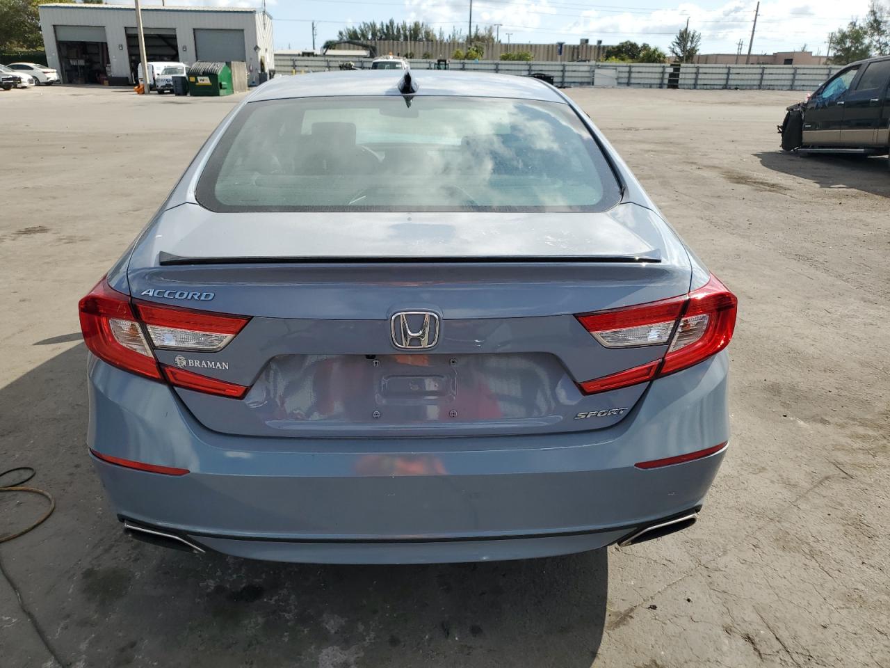 2022 Honda Accord - Image 6