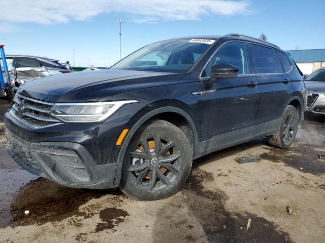  VOLKSWAGEN TIGUAN 2024 Чорний