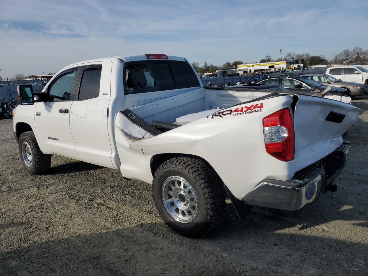 2015 Toyota Tundra - Image 2