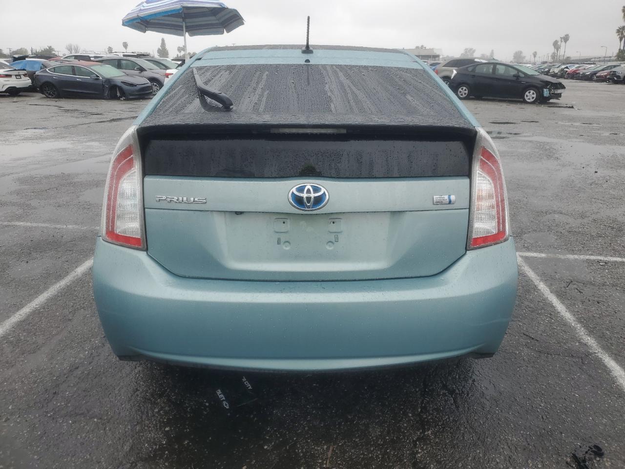 2013 Toyota Prius - Image 6