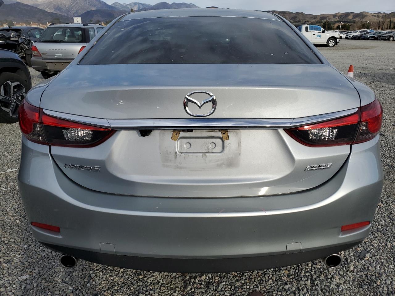 2017 Mazda 6 - Image 6