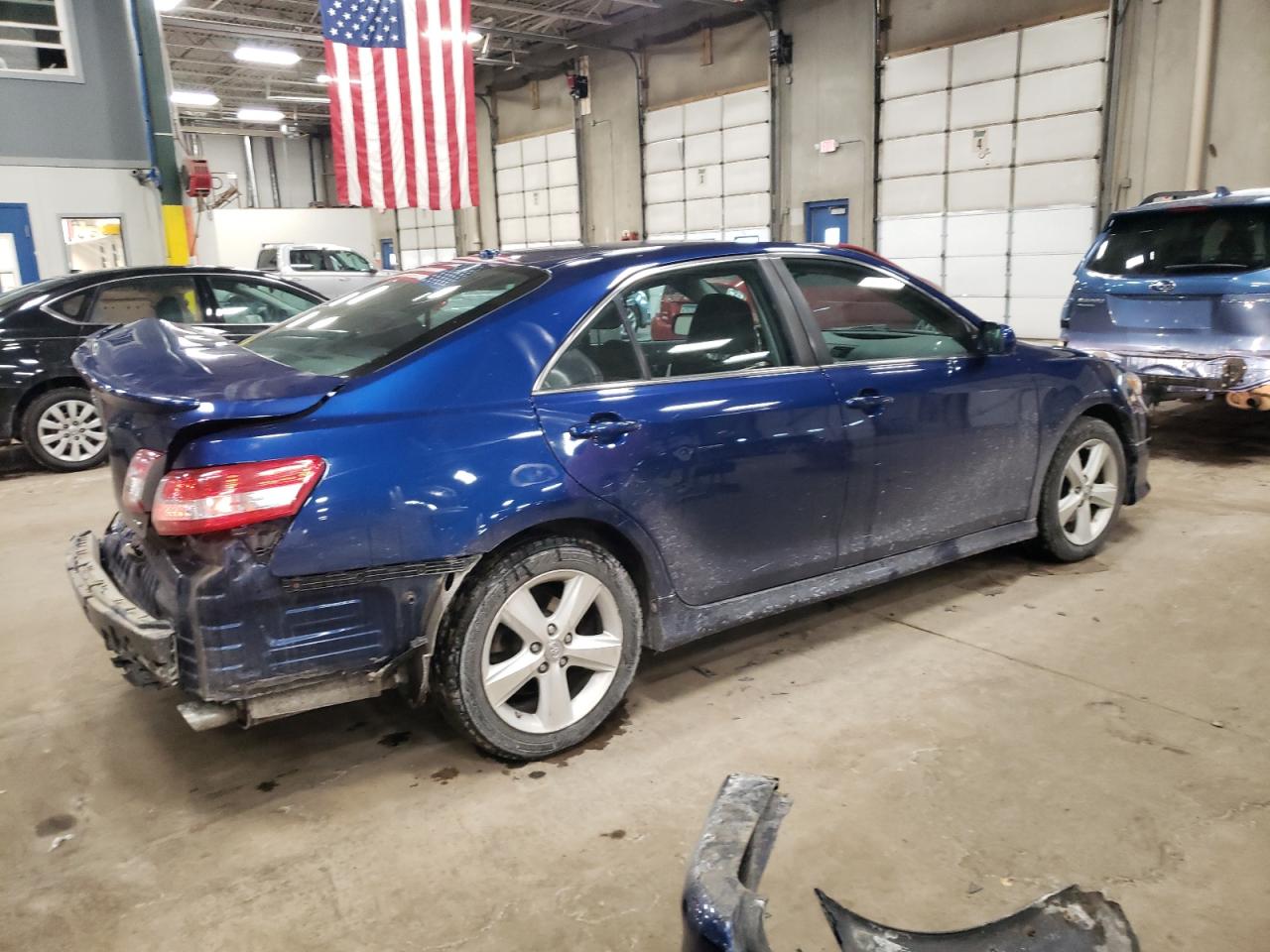 2011 Toyota Camry - Image 3