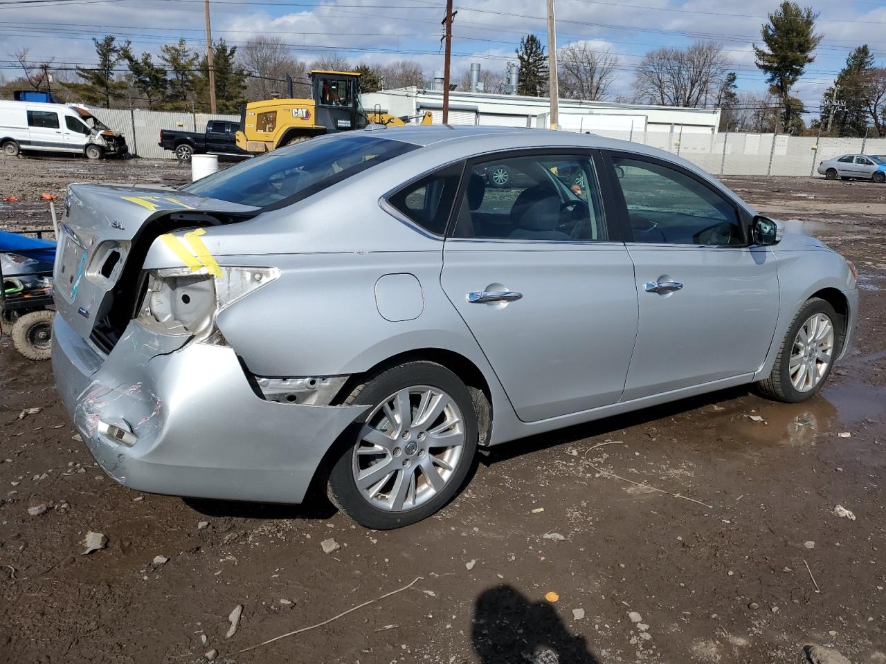 2013 Nissan Sentra - Image 3