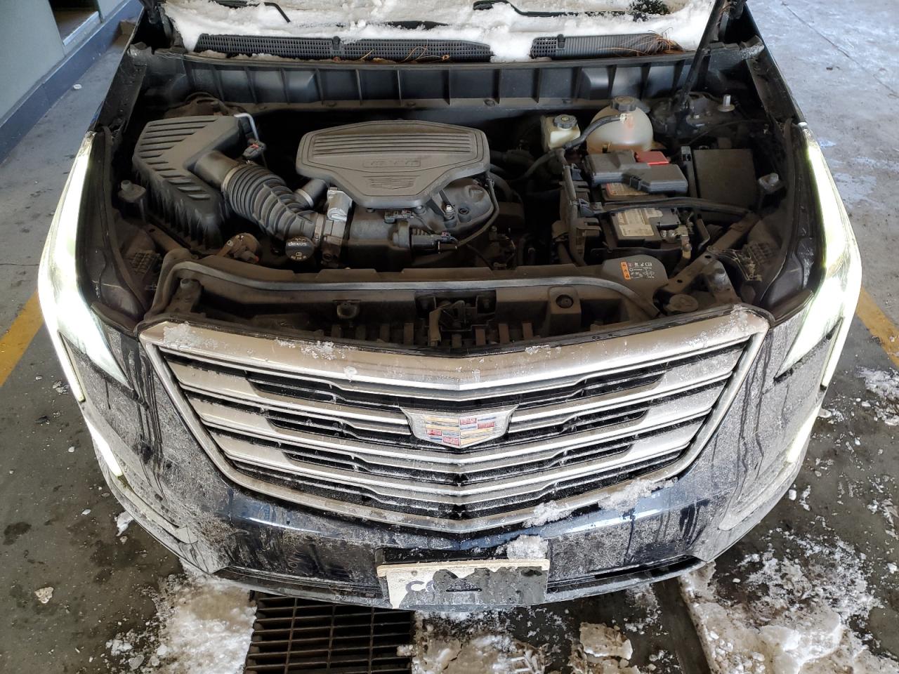 2017 Cadillac XT5 - Image 12