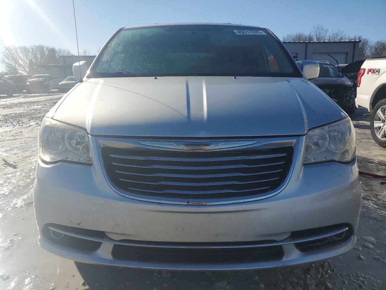 2011 Chrysler Town & Country - Image 5