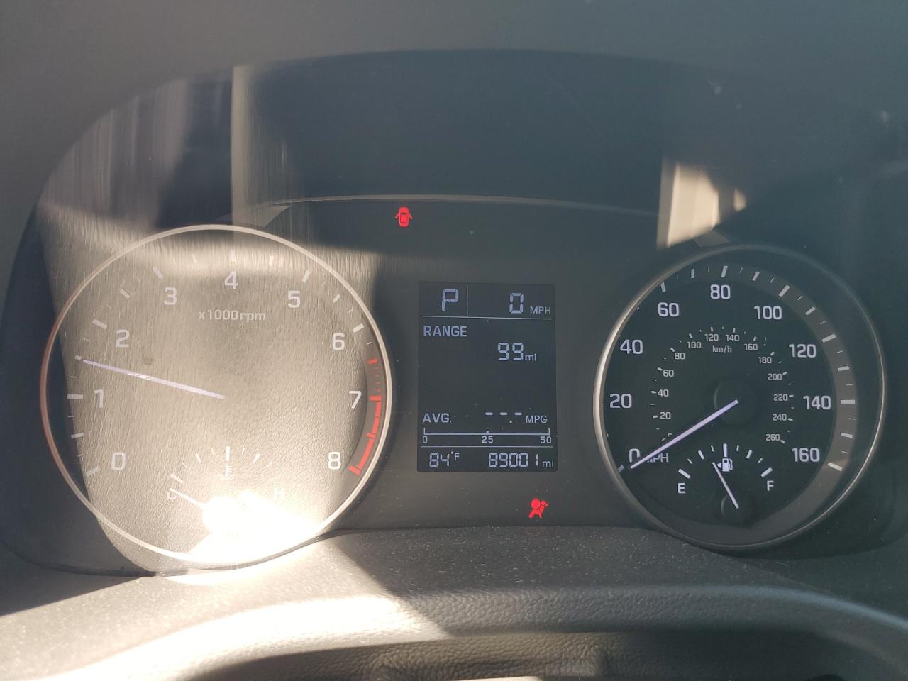 2017 Hyundai Elantra - Image 9