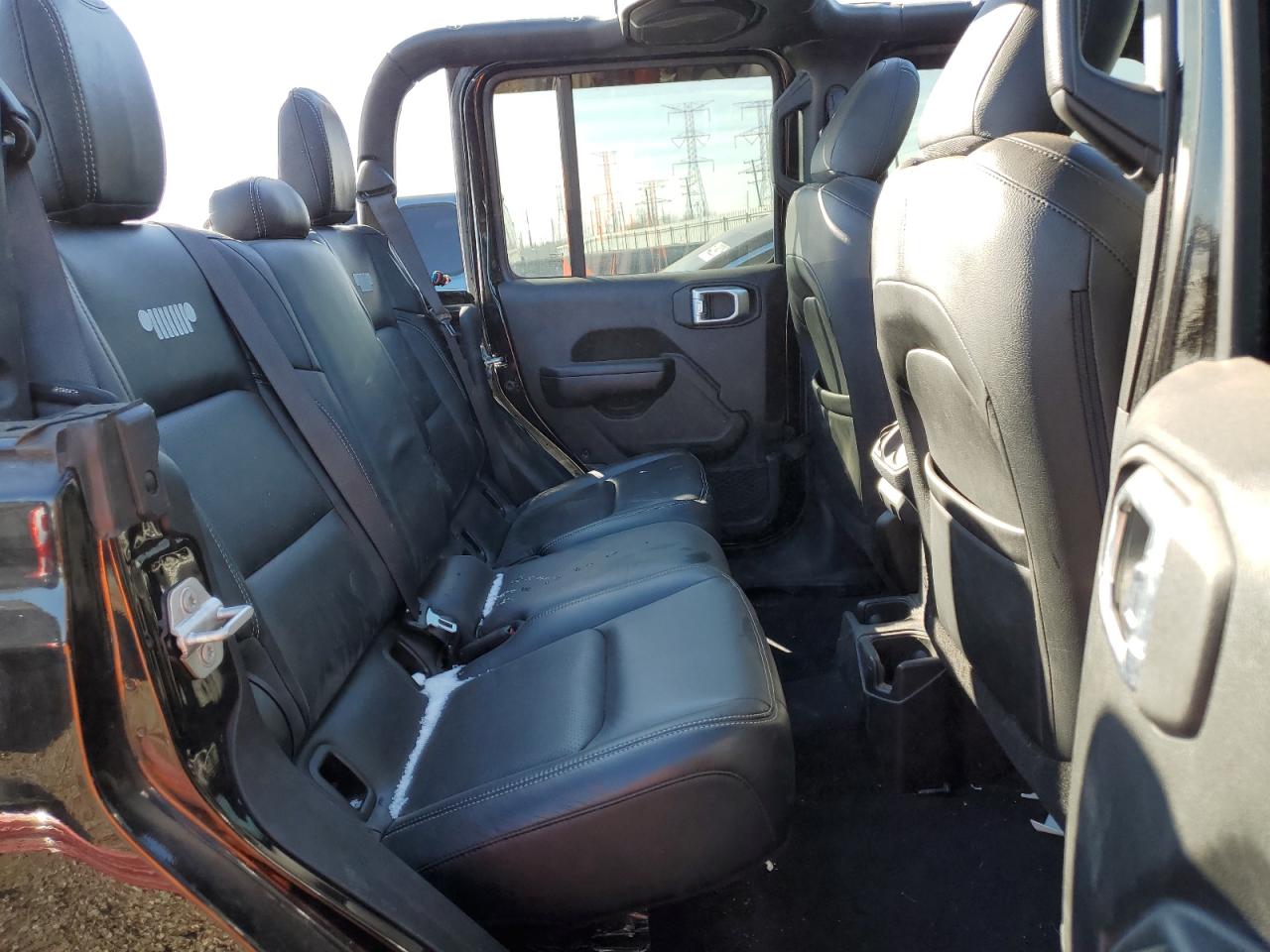 2021 Jeep Gladiator - Image 10