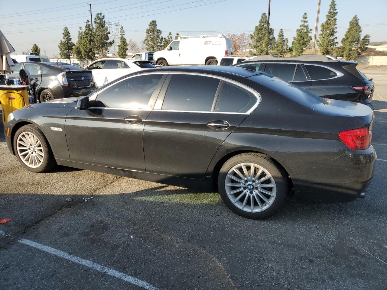 2012 BMW 5er - Image 2