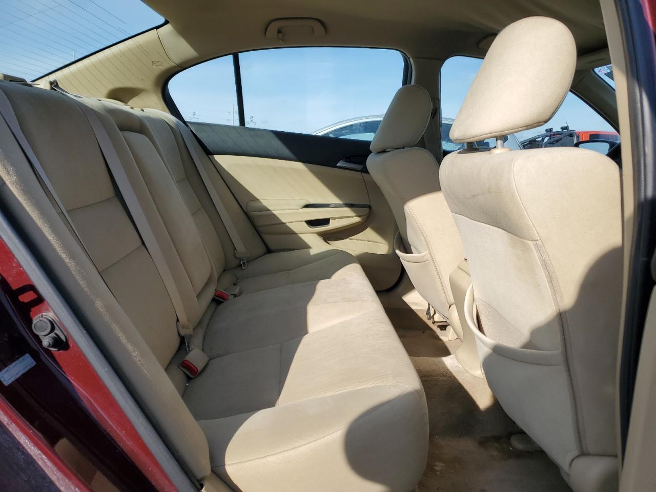 2011 Honda Accord - Image 10
