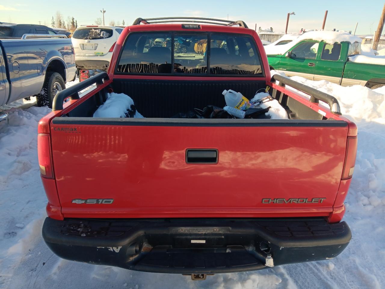 2002 Chevrolet S-10 Pickup - Image 6
