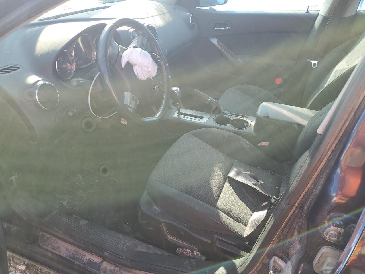 2008 Pontiac G6 - Image 8