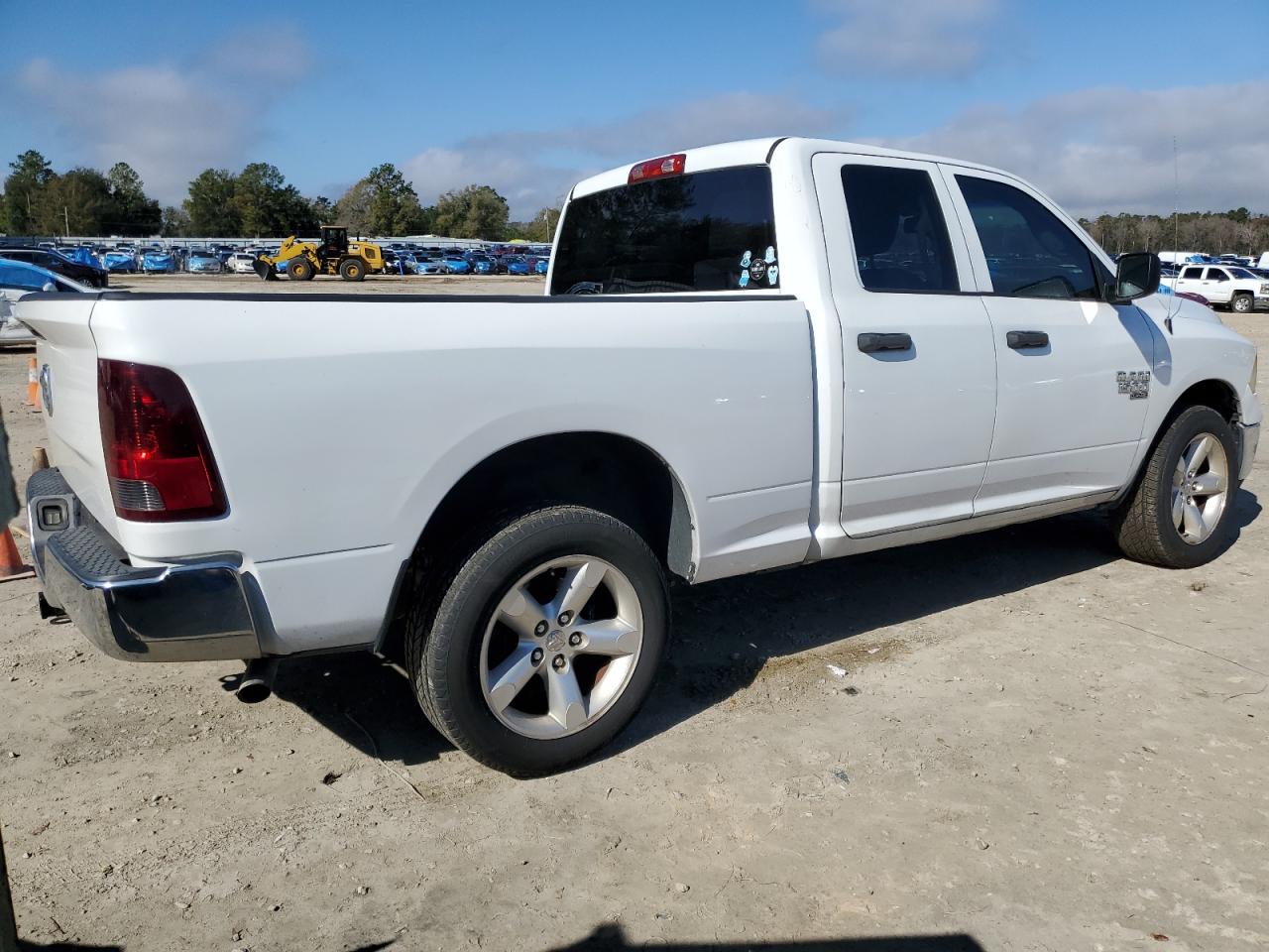 2019 RAM 1500 - Image 3