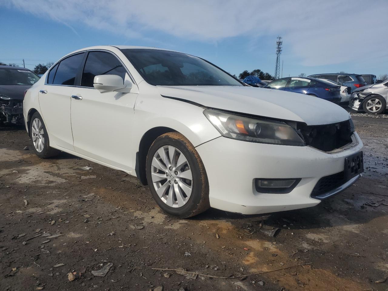 2013 Honda Accord - Image 4
