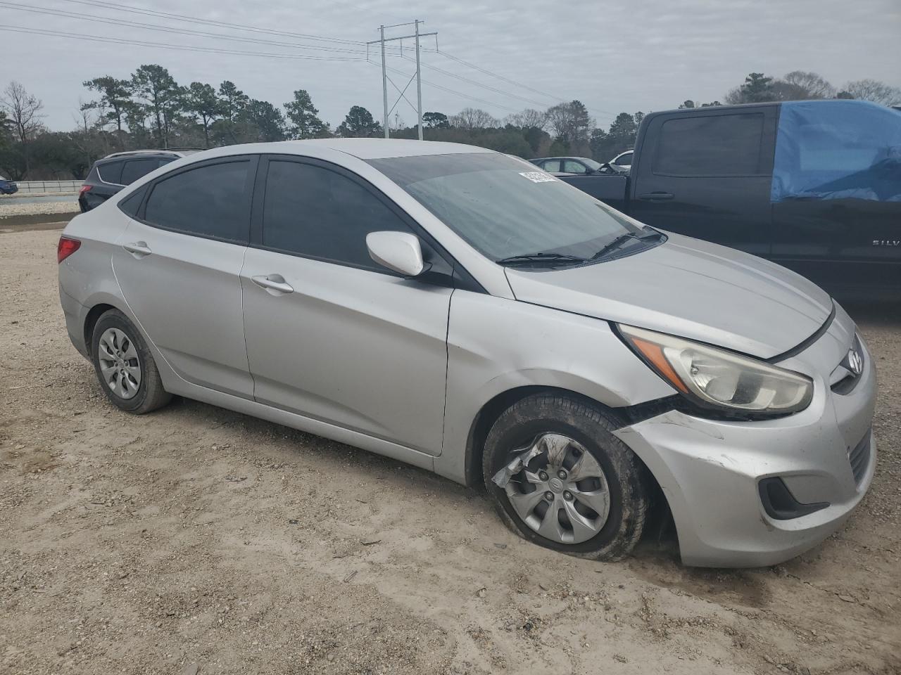 2017 Hyundai Accent - Image 4