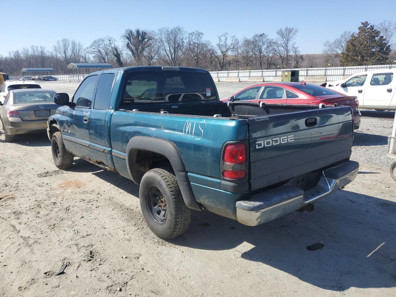 1998 Dodge RAM - Image 2