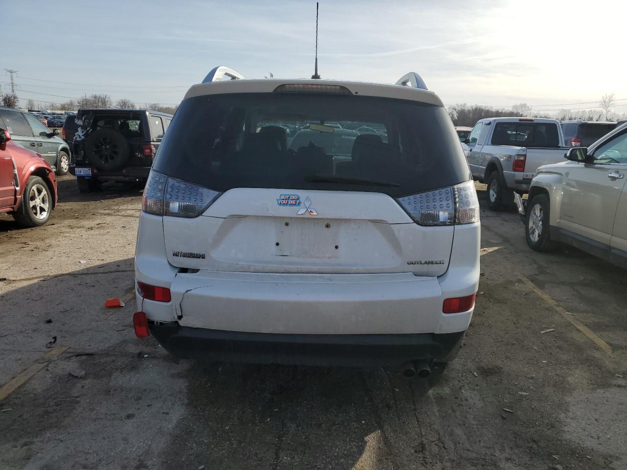 2007 Mitsubishi Outlander - Image 6