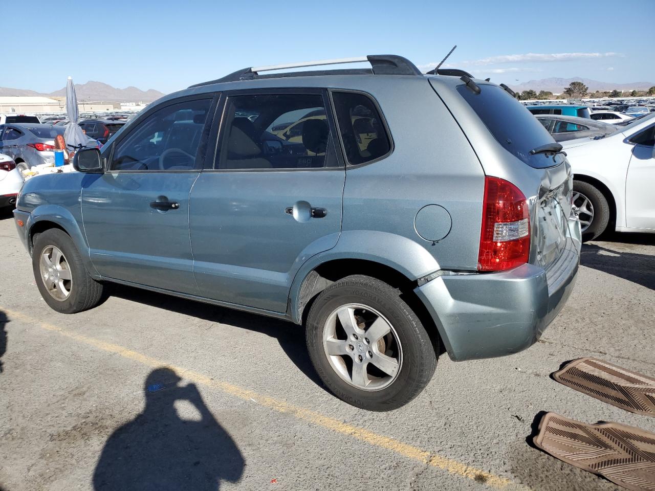 2007 Hyundai Tucson - Image 2