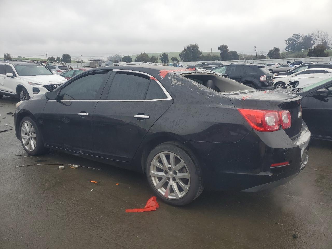 2013 Chevrolet Malibu - Image 2