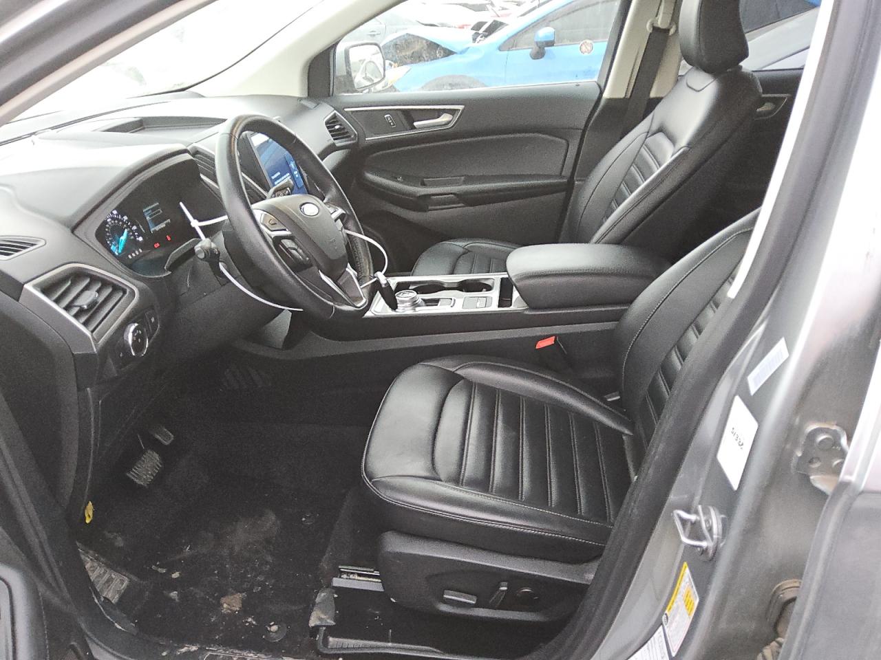 2023 Ford Edge - Image 7