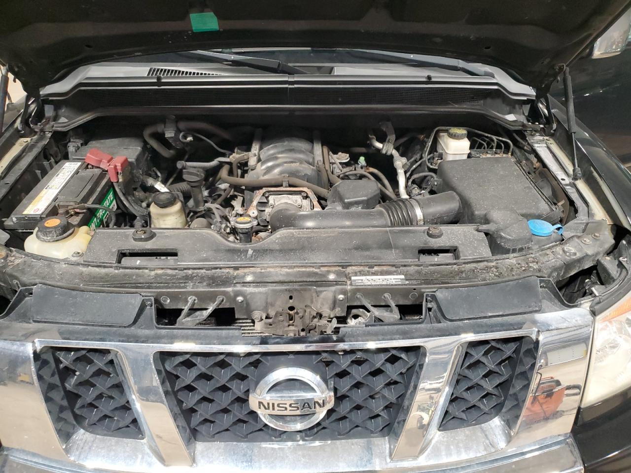 2013 Nissan Titan - Image 11