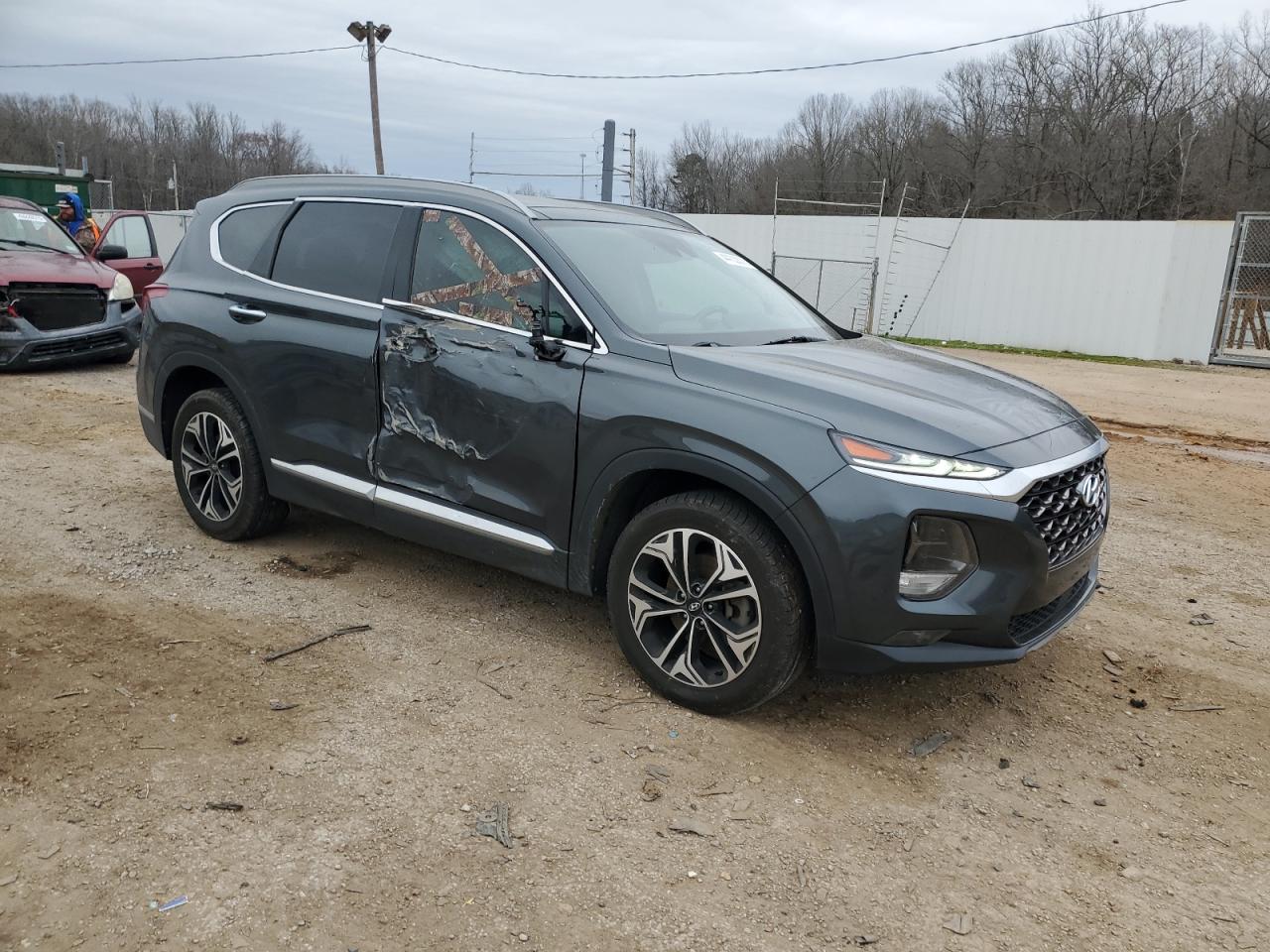 2019 Hyundai Santa Fe - Image 4