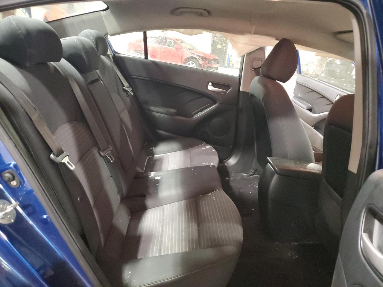 2018 Kia Forte - Image 11
