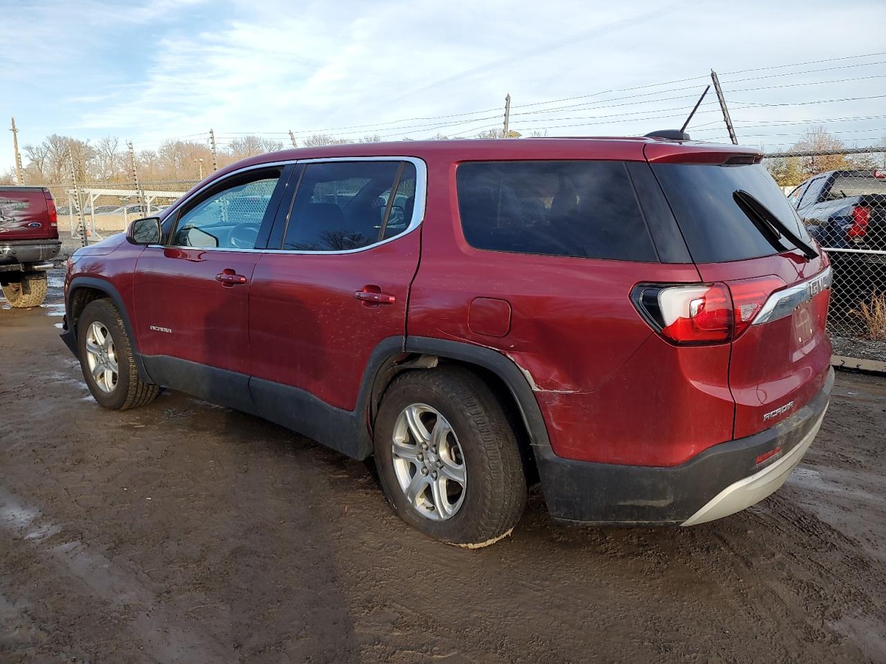 2019 GMC Acadia - Image 2