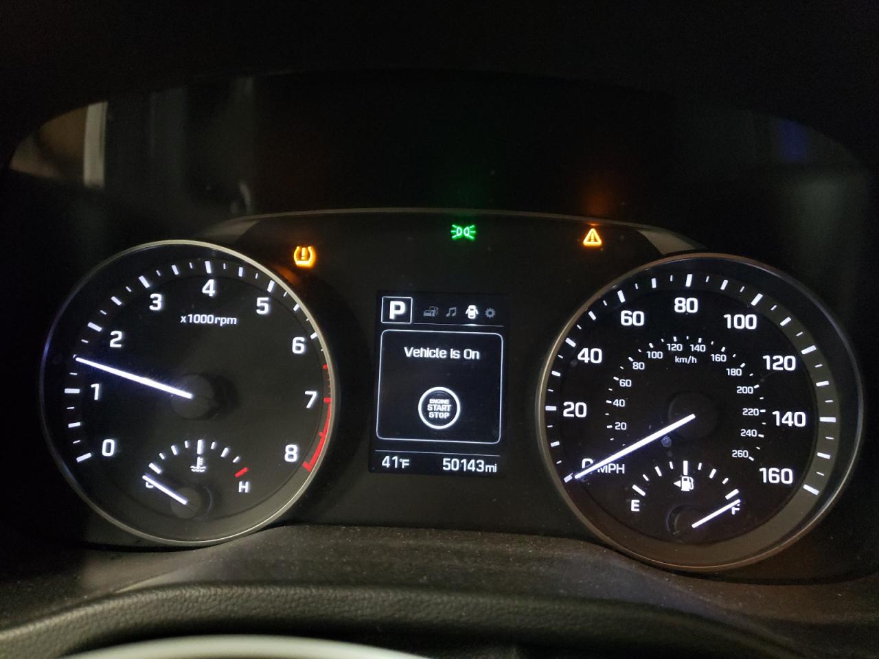2018 Hyundai Elantra - Image 9
