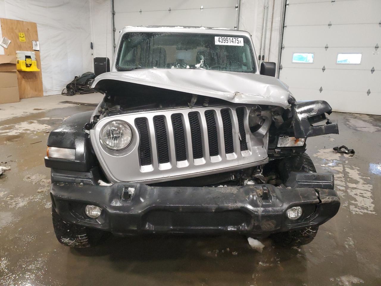 2018 Jeep Wrangler - Image 5