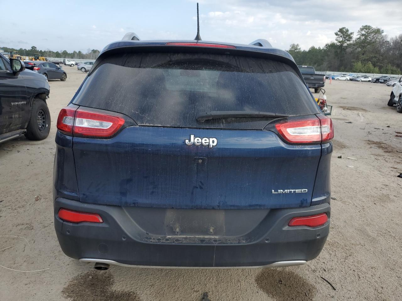 2018 Jeep Grand Cherokee - Image 6