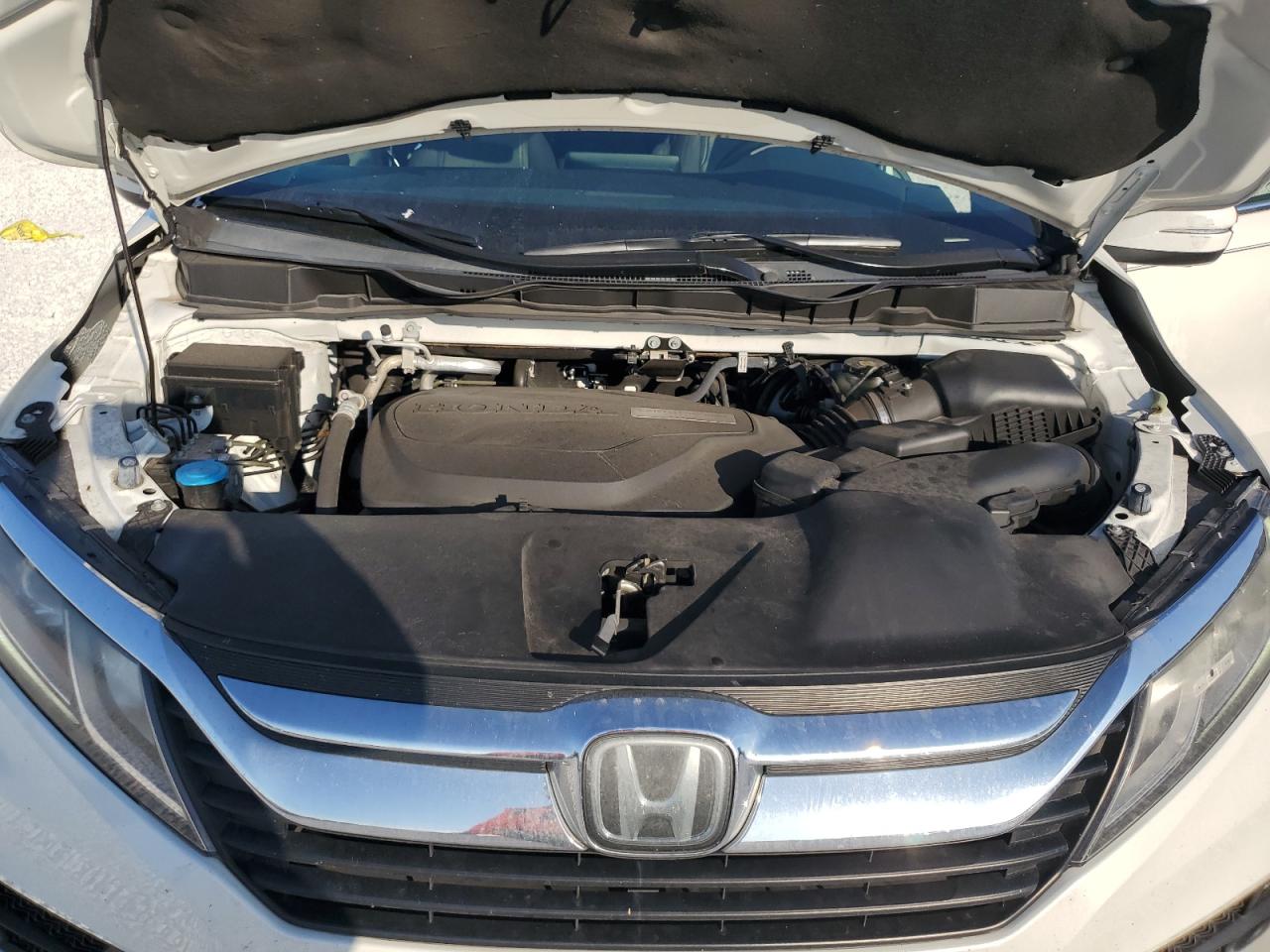 2019 Honda Odyssey - Image 12