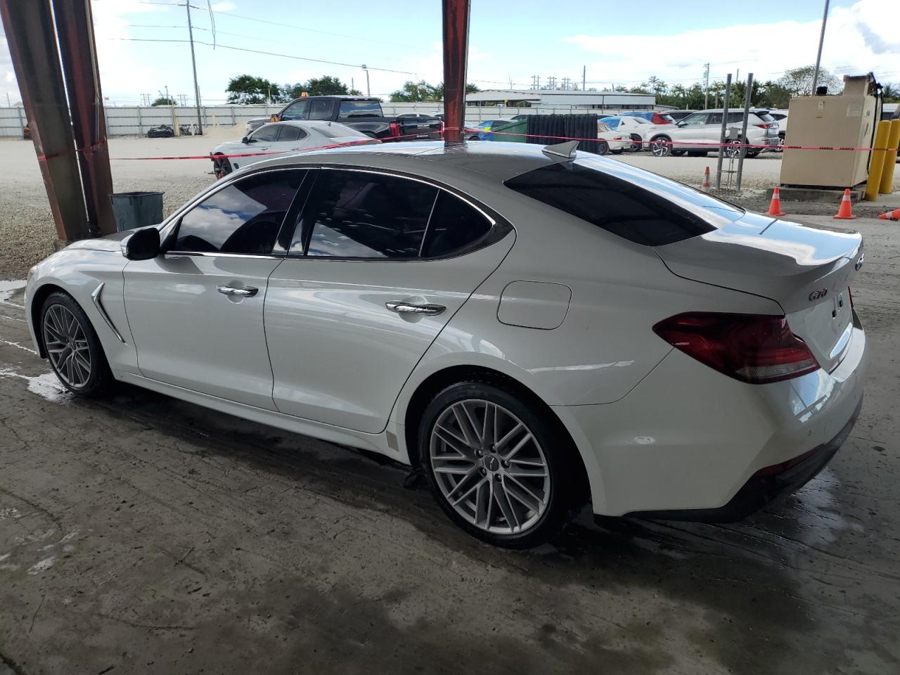 2020 Genesis G70 - Image 2