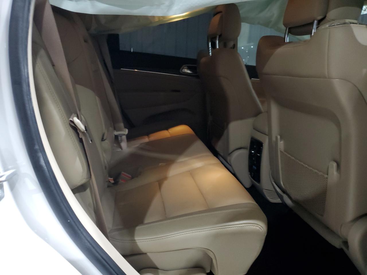 2021 Jeep Grand Cherokee - Image 11