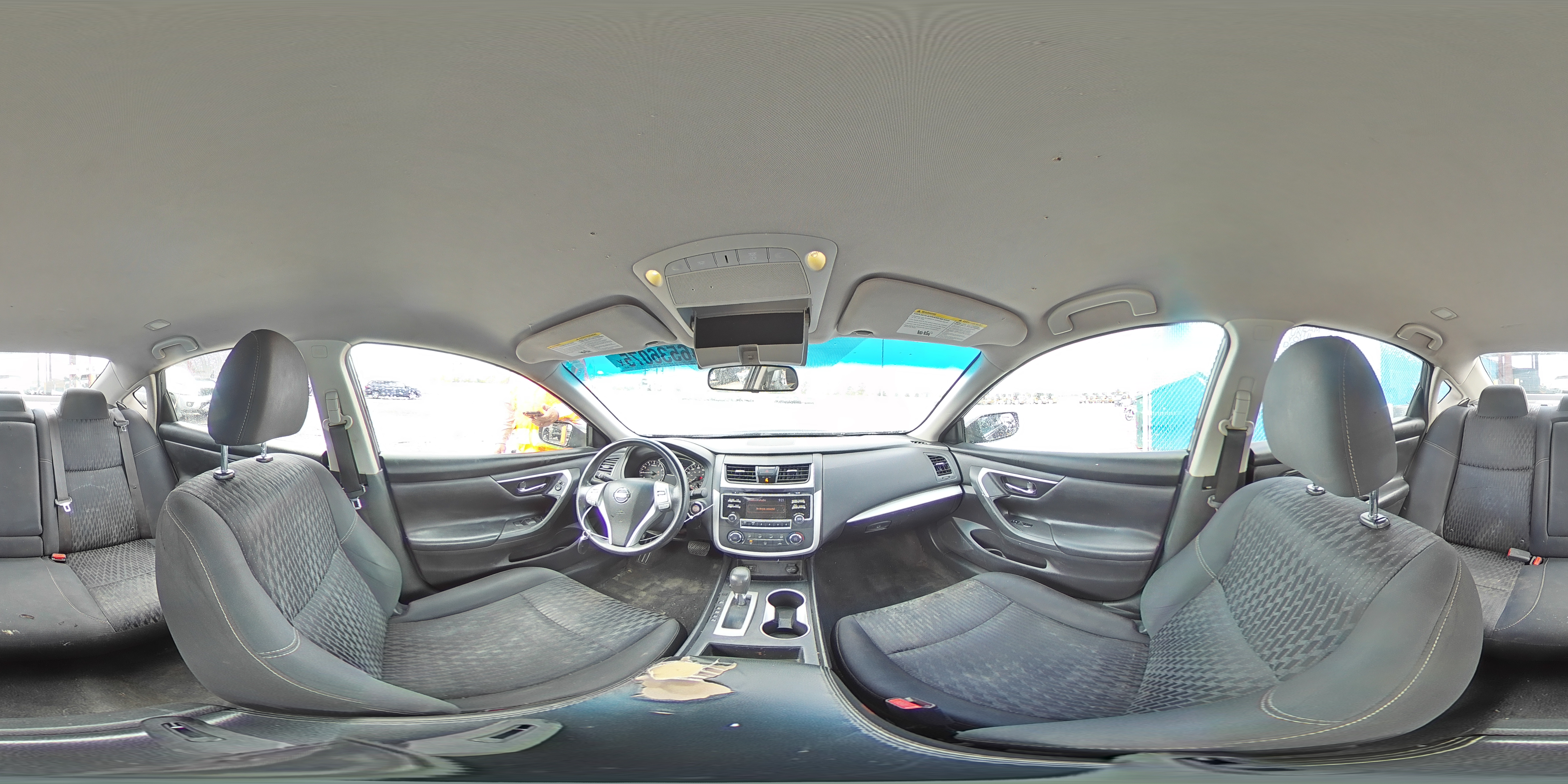 2017 Nissan Altima - Image 15