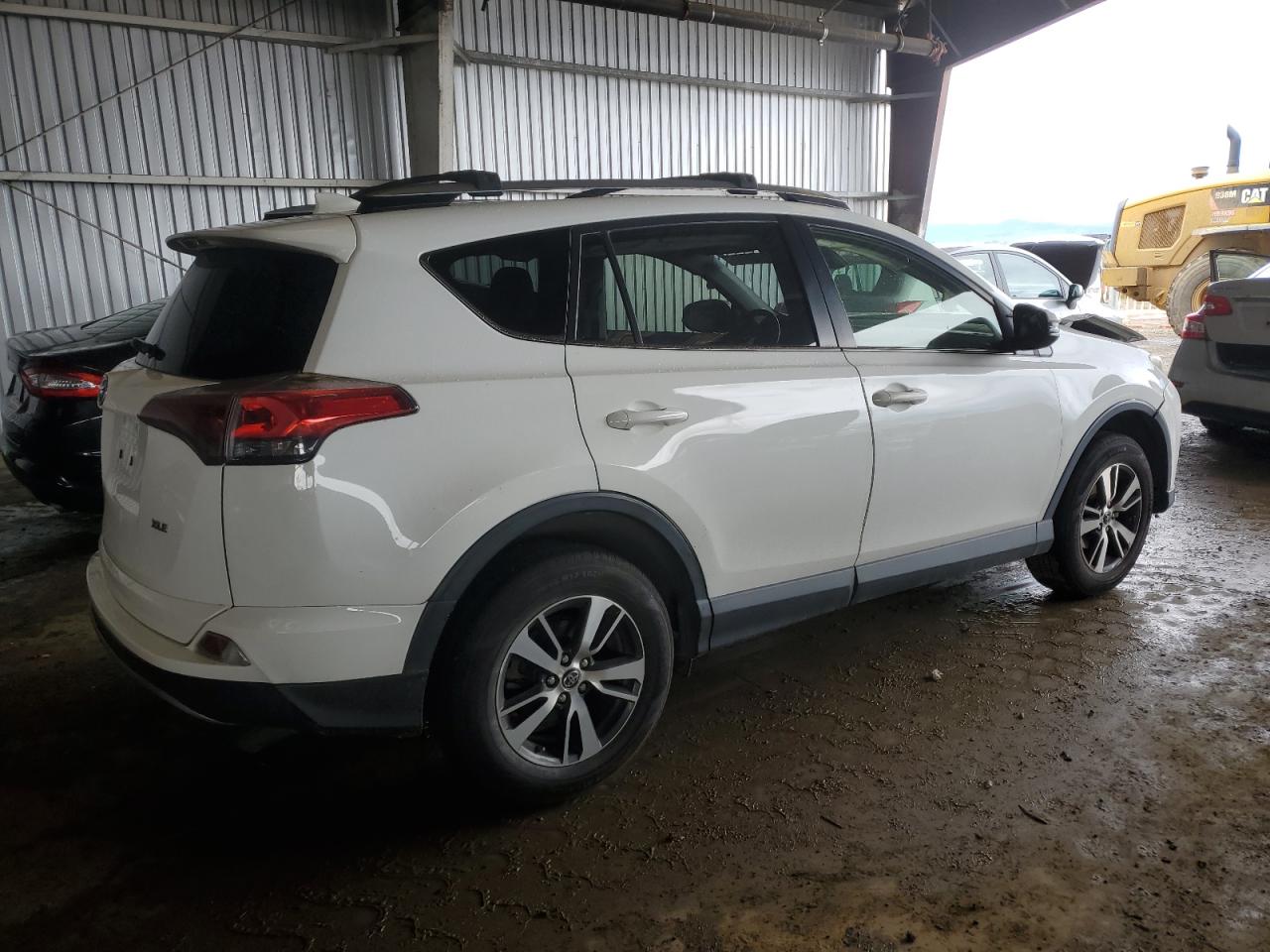 2018 Toyota RAV 4 - Image 3