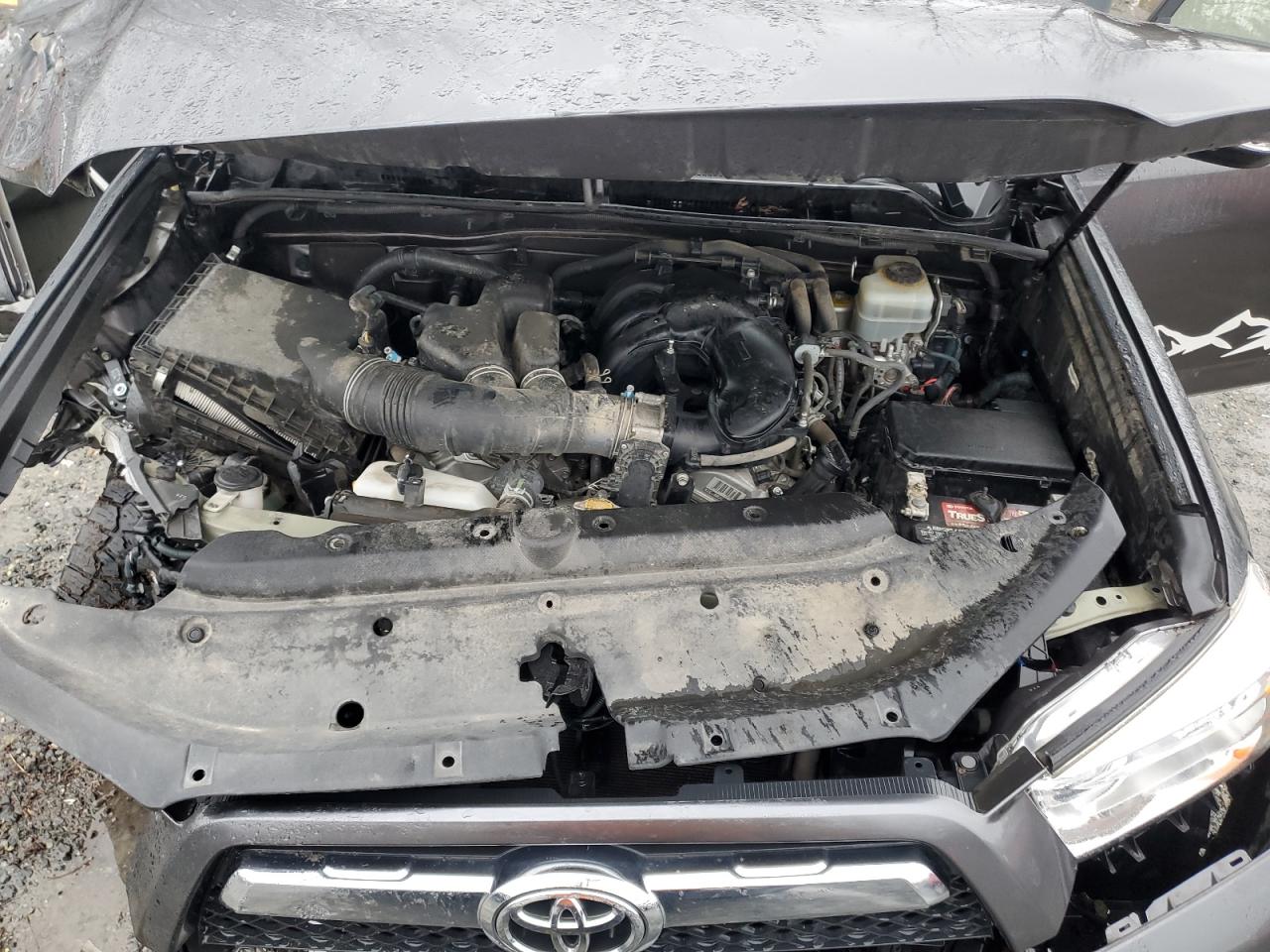 2013 Toyota 4Runner - Image 12
