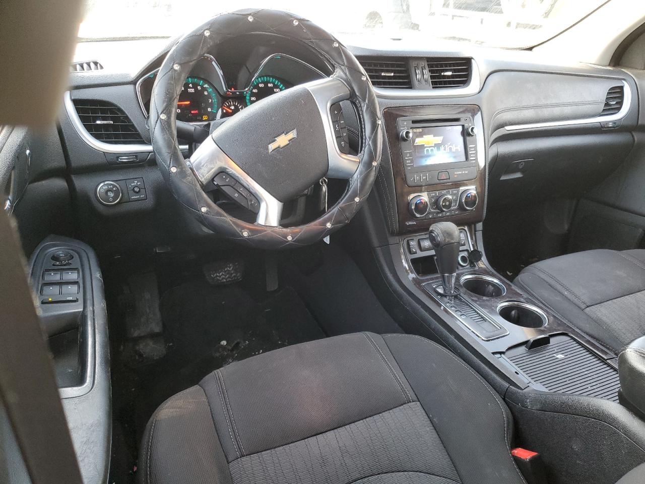 2015 Chevrolet Traverse - Image 8