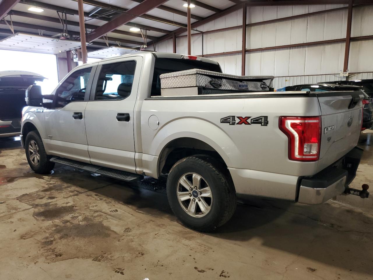 2015 Ford F-150 - Image 2