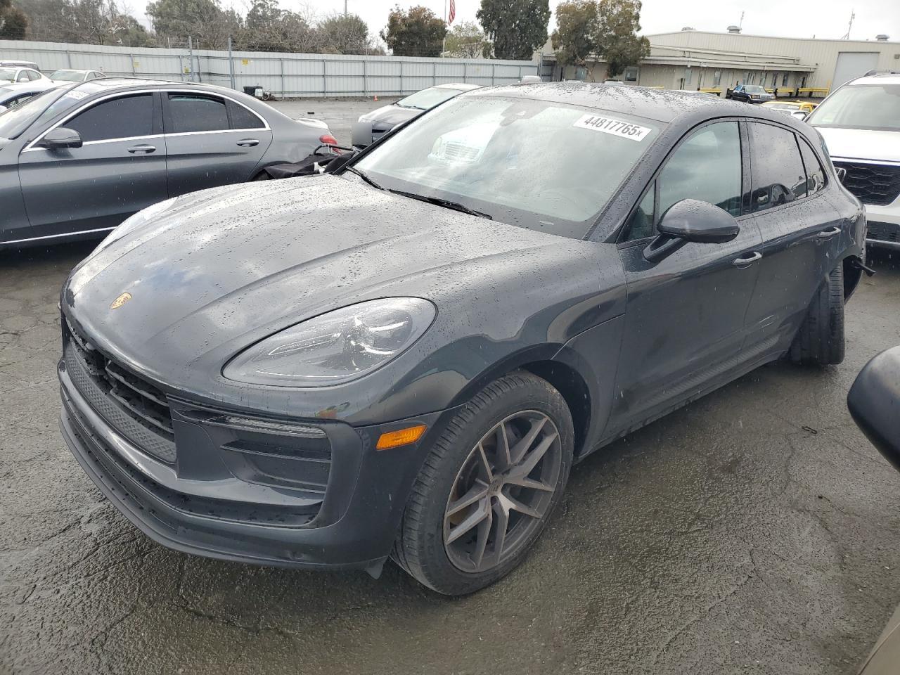 2023 Porsche Macan Base for Sale in Martinez, CA - Undercarriage