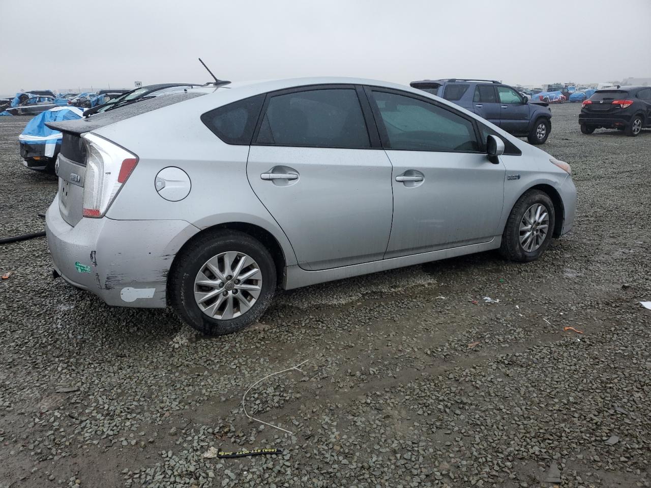 2015 Toyota Prius - Image 3
