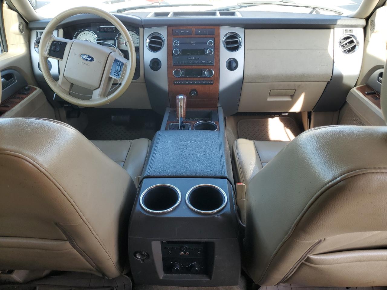 2010 Ford Expedition - Image 8