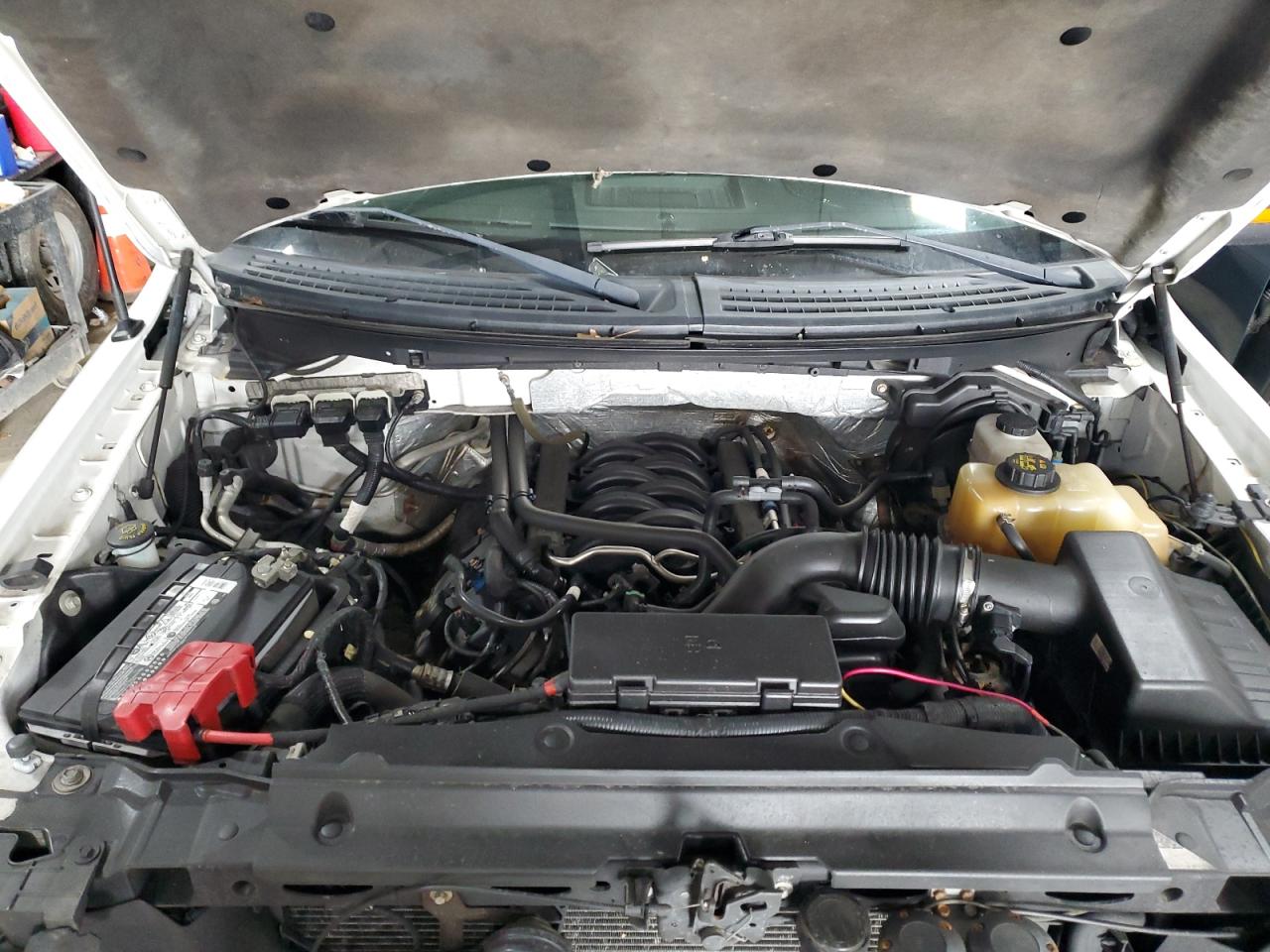 2013 Ford F-150 - Image 11