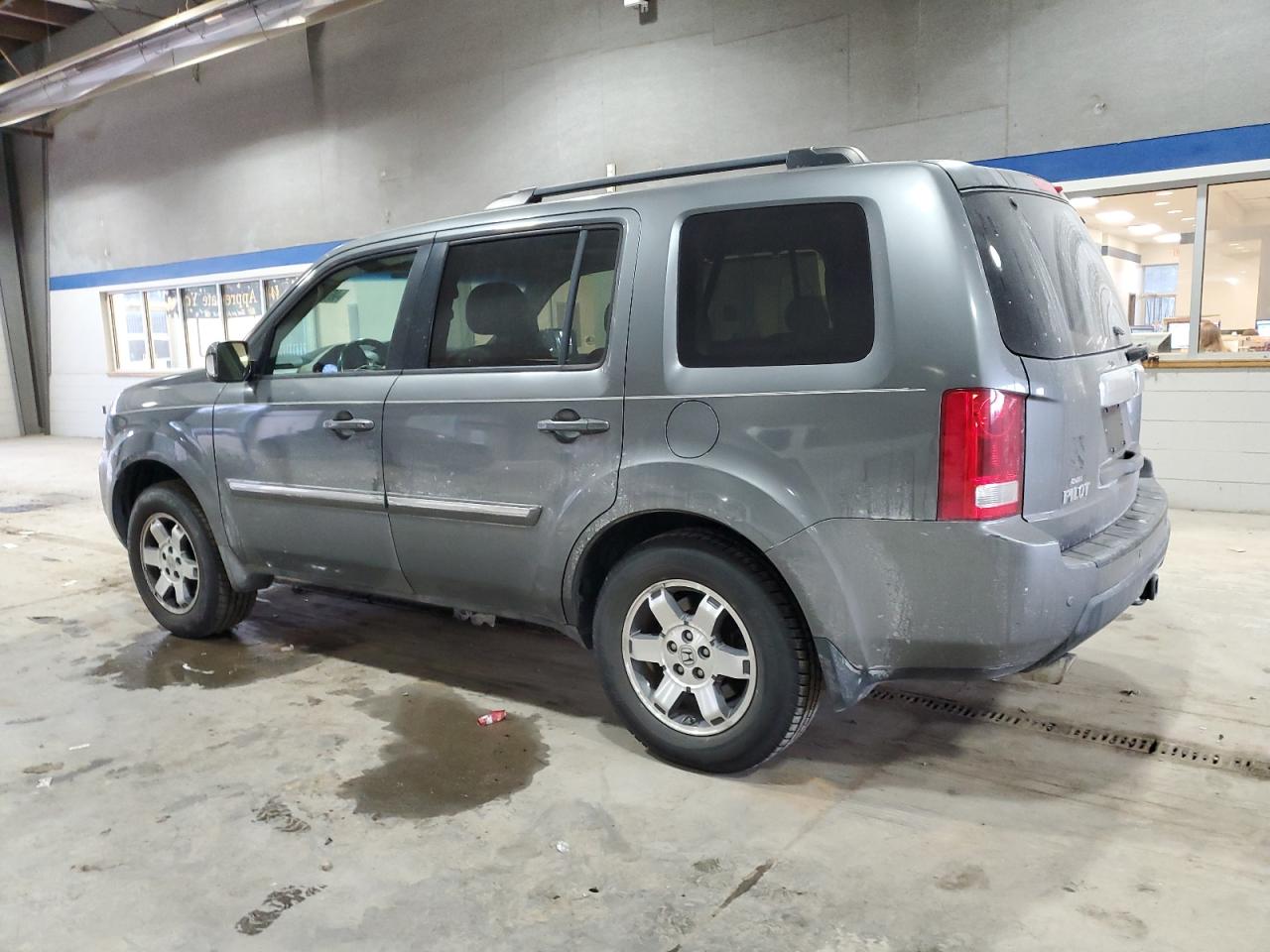 2009 Honda Pilot - Image 2