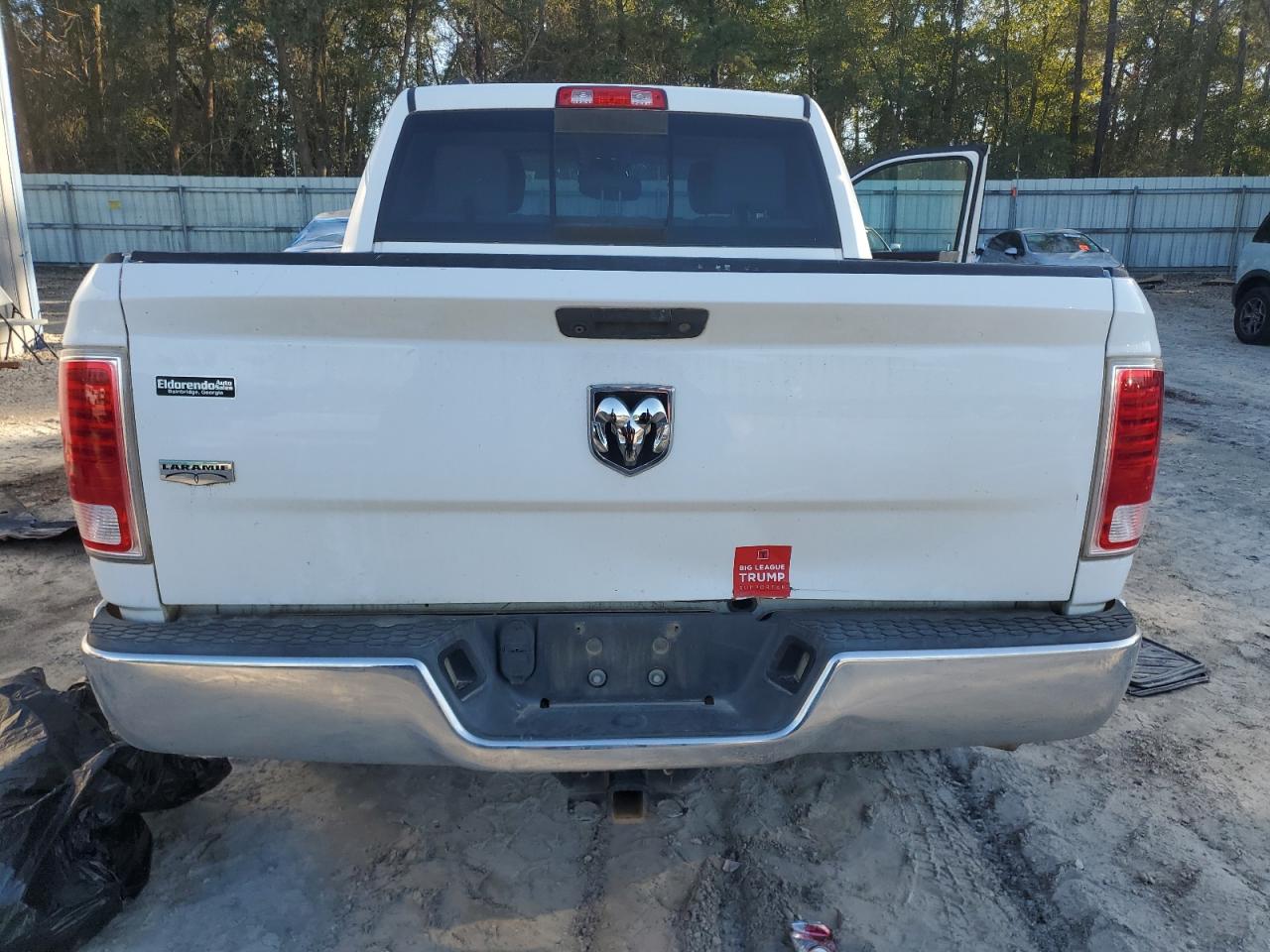 2016 RAM 1500 - Image 6