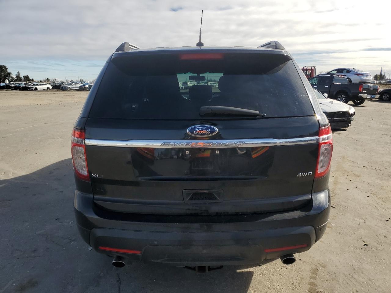 2012 Ford Explorer - Image 6