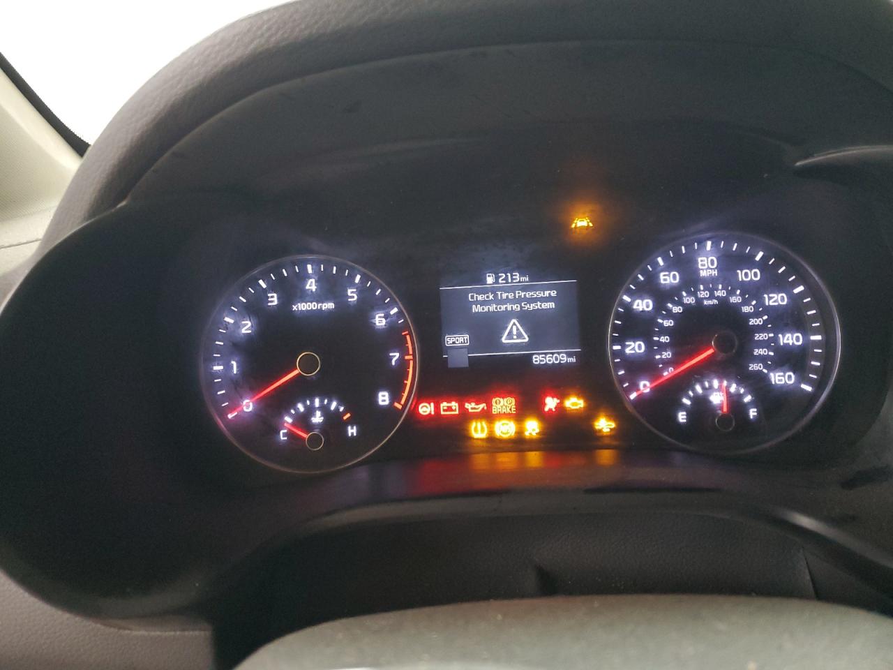 2019 Kia Forte - Image 9