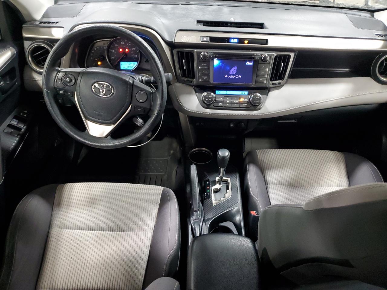 2013 Toyota RAV 4 - Image 8