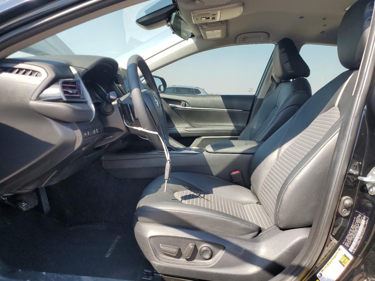 2023 Toyota Camry - Image 7